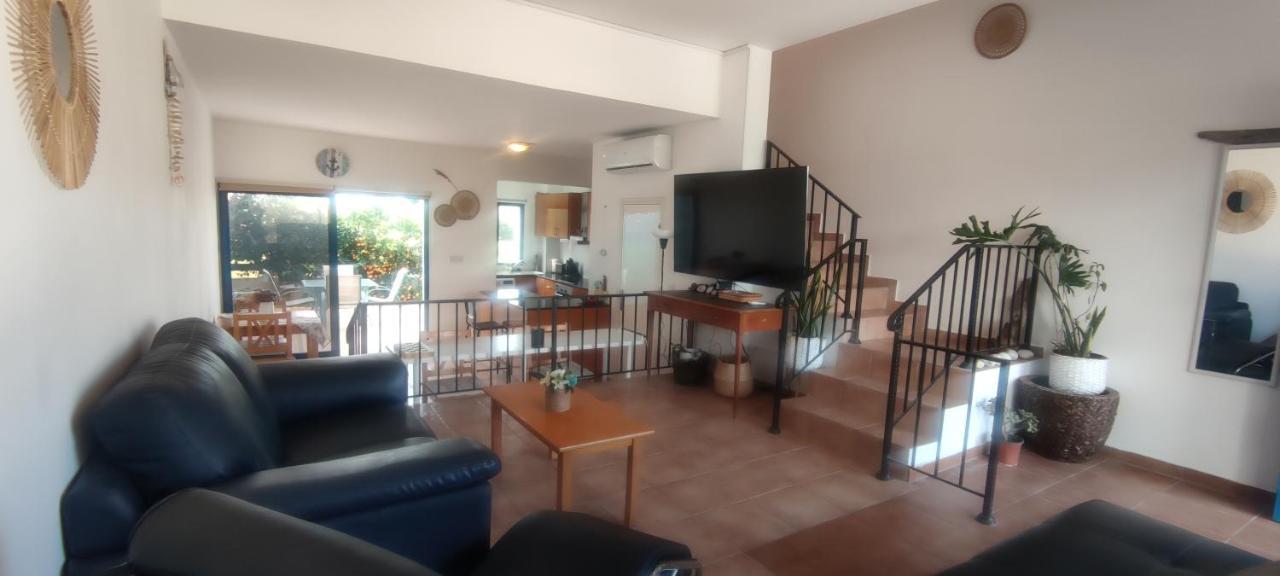 Island Spirit Beach House Полис Экстерьер фото